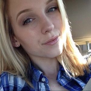 Meet your Posher, Saundra